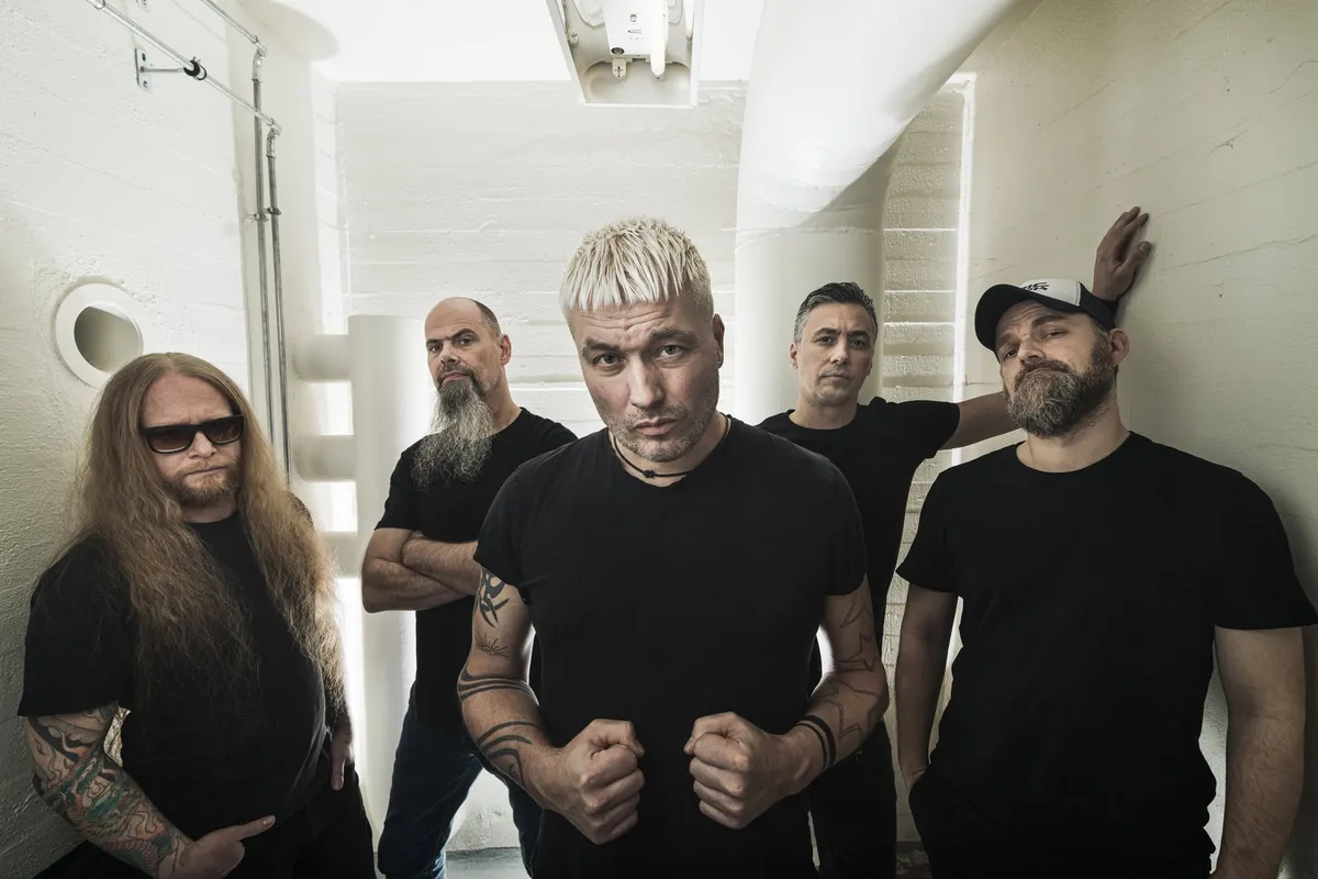 Mnemic band photo